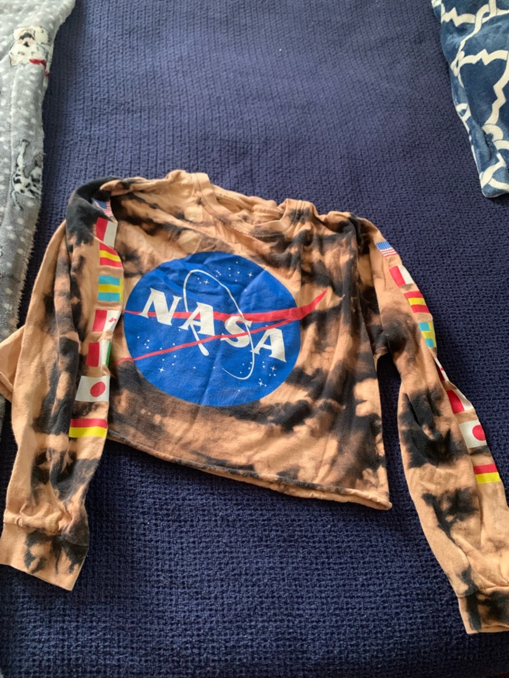 NASA Tie-Dye Long Sleeve Crop Top - Black & Tan